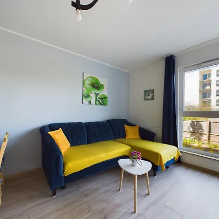Bright & Modern Braminskiego With Parking And Balcony By Renters *