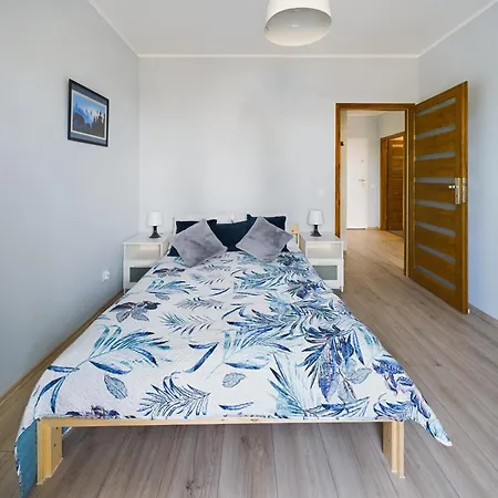 Bright & Modern Braminskiego With Parking And Balcony By Renters * Gdansk