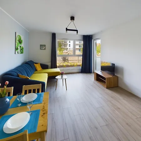 Bright & Modern Braminskiego With Parking And Balcony By Renters *